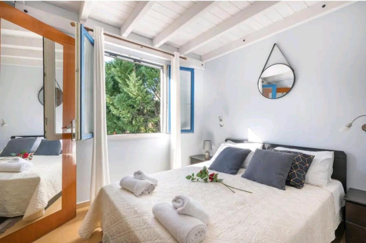 Govino Bay Luxury Beach Loft Apartment Danilia Luaran gambar