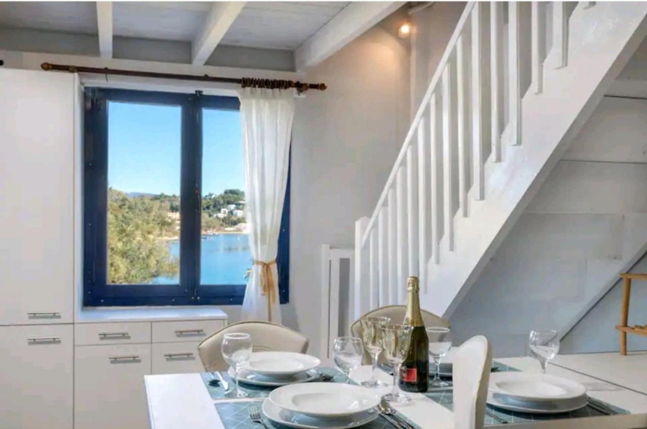 Govino Bay Luxury Beach Loft Apartment Danilia Luaran gambar