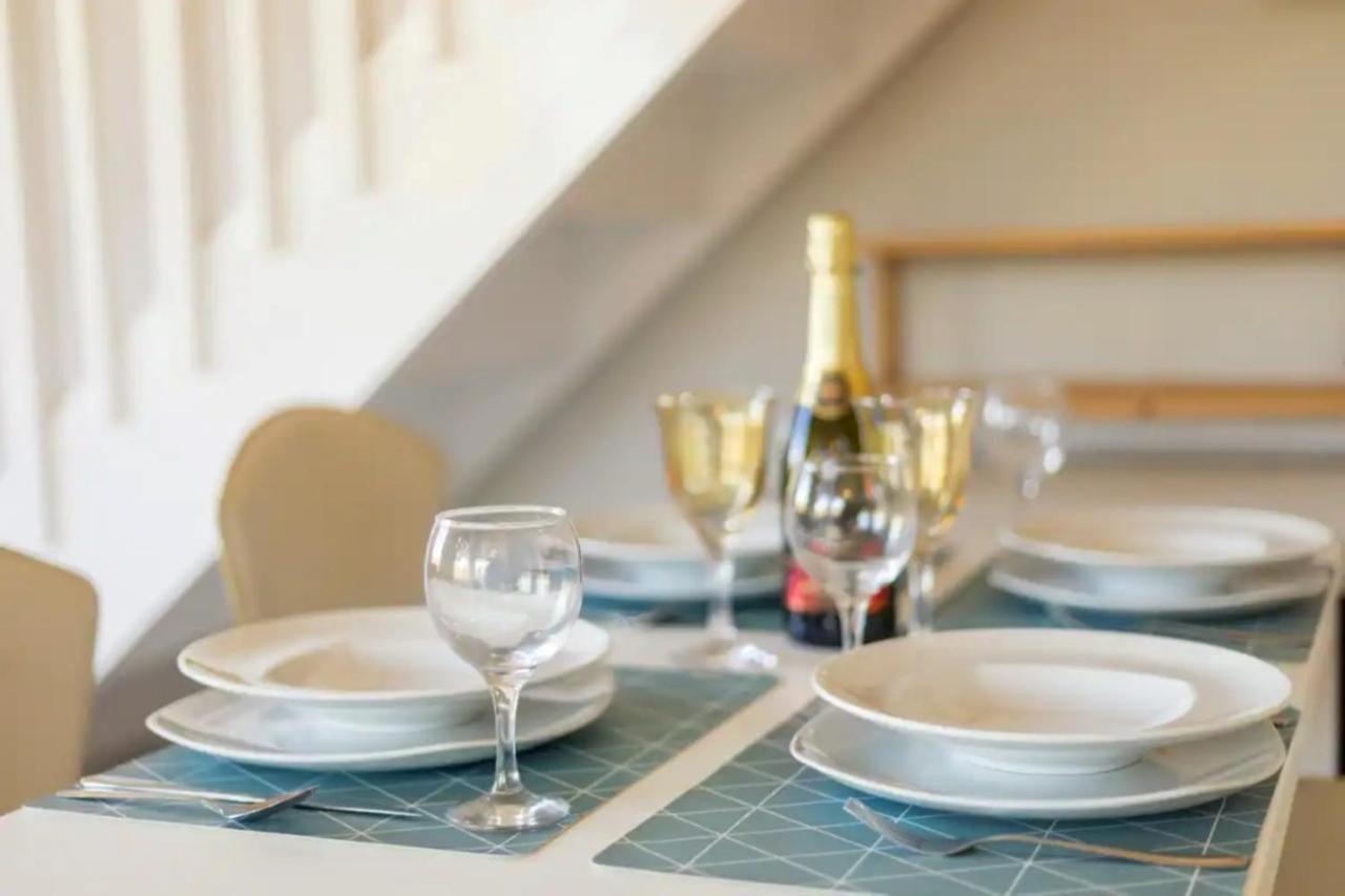 Govino Bay Luxury Beach Loft Apartment Danilia Luaran gambar