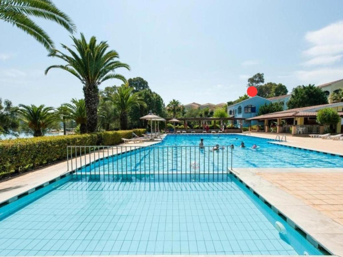 Govino Bay Luxury Beach Loft Apartment Danilia Luaran gambar